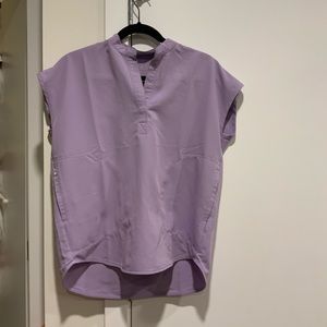 Figs: XXS rafaela scrub top and XS/P jogger scrub pants.